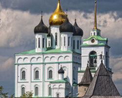 Собор_Святой_Троицы._Кремль_Псков